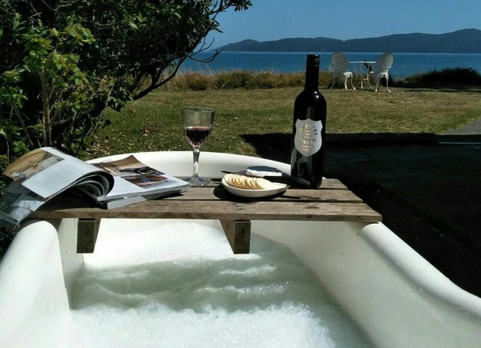 Beachfront Bliss Paraparaumu Buitenkant foto